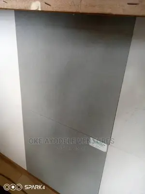 Royal Tiles: 60/60 Mula