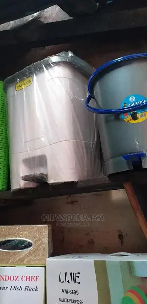 15 Liter Papilon Pedal Bin