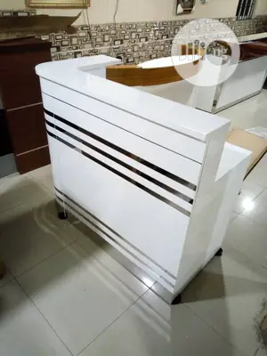 Super Office Reception Table