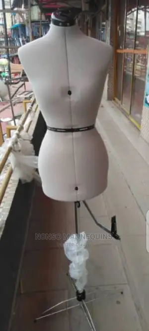 Diamond Series Adjustable Female Dressform