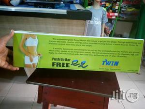 Vibro Twin Toning Motion.