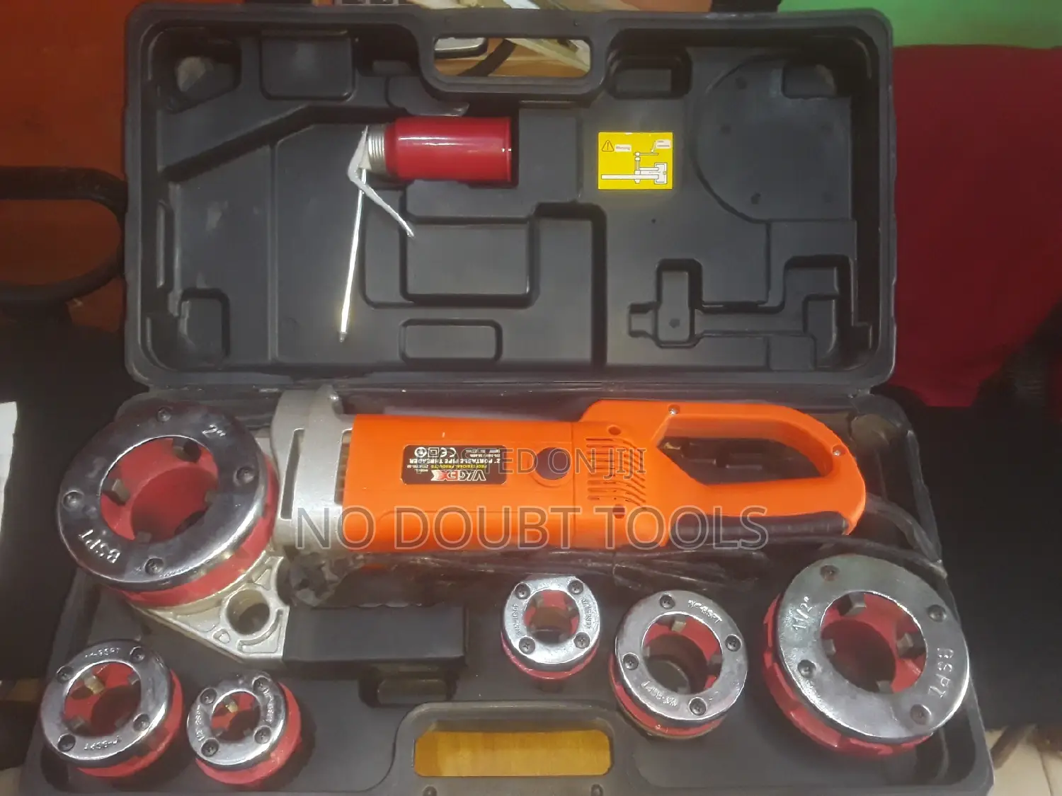 Pipe Threading Machine