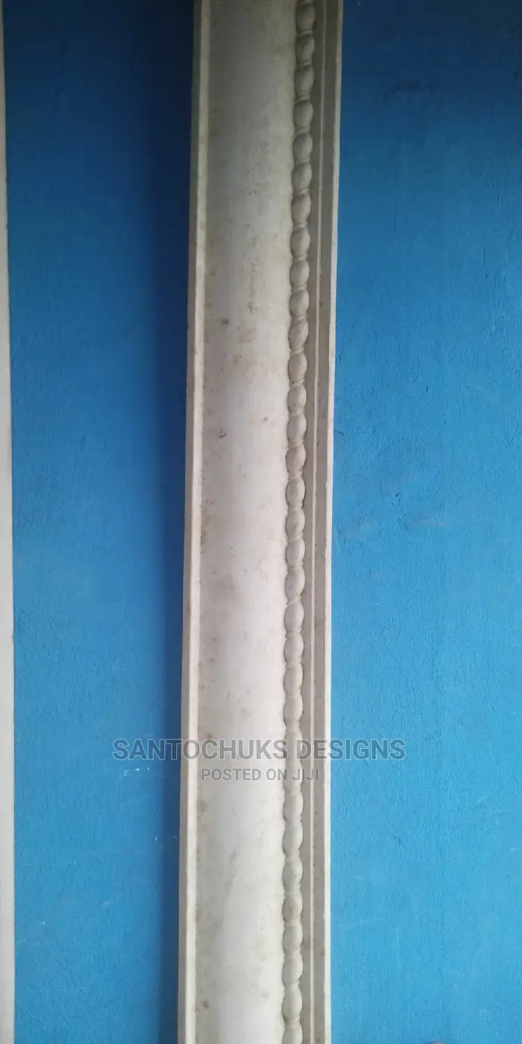 Pop Cornice for Wainscoting