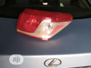 Back Light Lexus ES 2010 Model