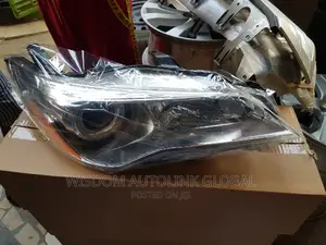 Headlights for Toyota Camry 2016 American Spec