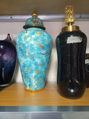 Single Set of Ceramics Vase