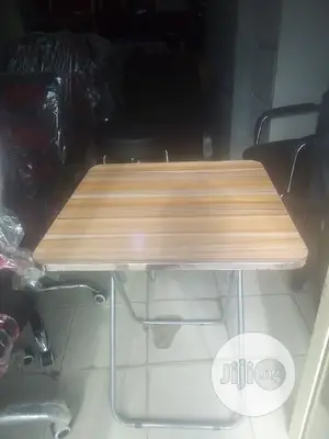 Foldable Table
