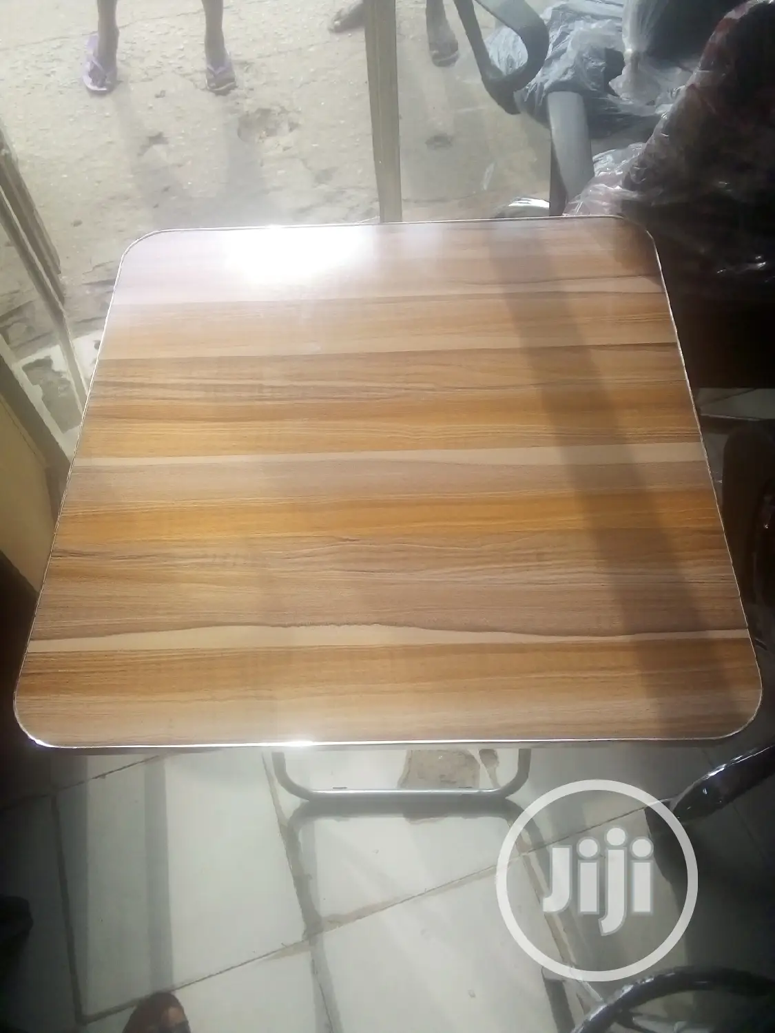 Foldable Table