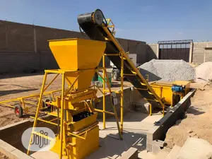 Complete Line Concrete Block Molding Machine