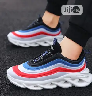 Men's Fashion Classic Sneaker INS Trend Shoes