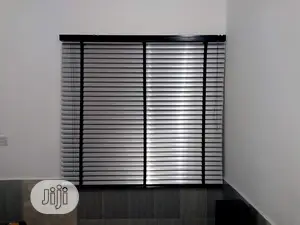 Metal 50mm Venetian Blinds