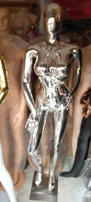 Big Breast Silver Chrome Display/Fashion Mannequins
