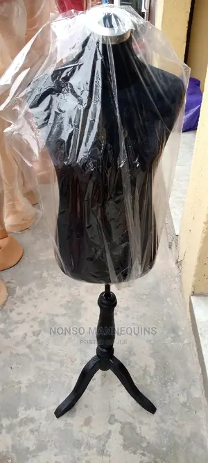 Pinnable High Quality Female Dressform With Tripod Base