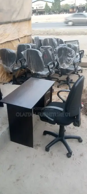 Desktop , Laptop $ Reading Table