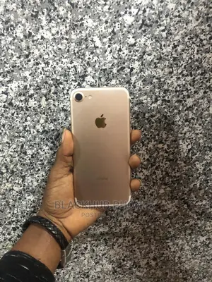 Apple iPhone 7 32 GB Gold