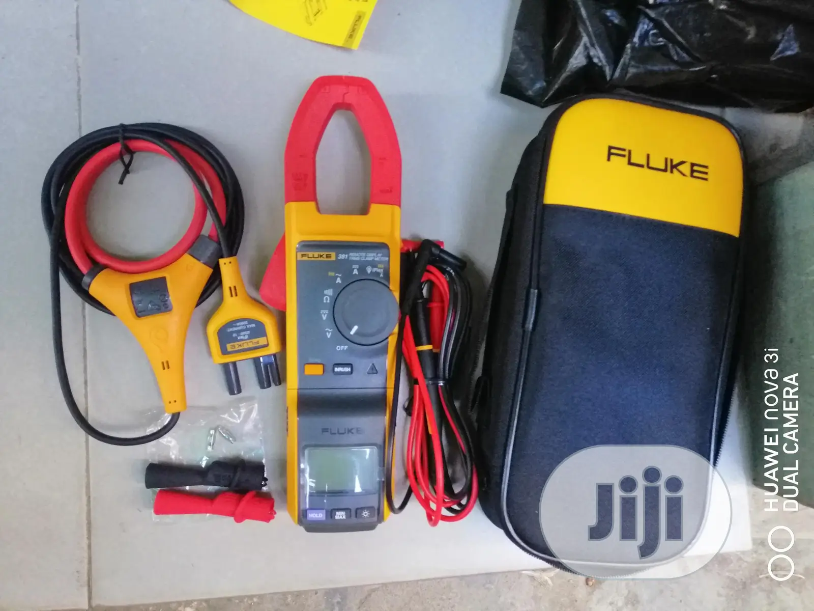 Fluke 381 Remote Display Clamp Meter