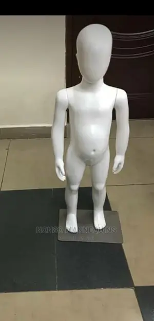 Age 1 to 2 Years Glossy White Kids Mannequins