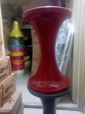 Classic / Plastic Stool