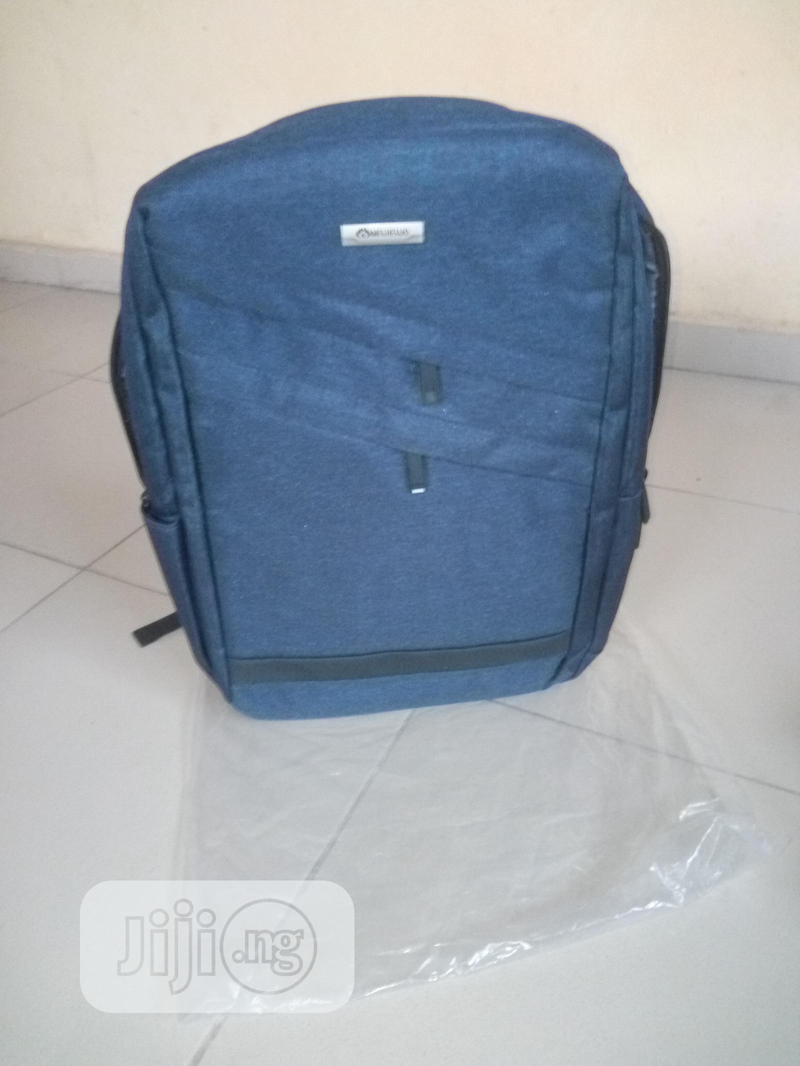 waterproof smart backpack