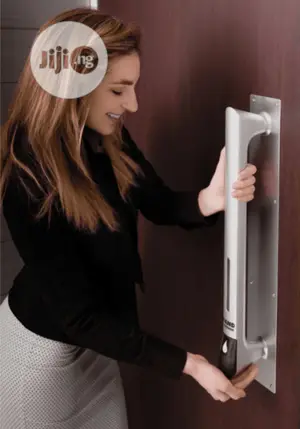 Pullclean Hand Sanitizing Door Handle With Sanitizer Refill