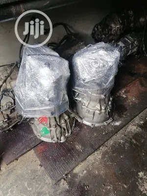 15 Pingear Box 4wheel for Toyota and Lexus Call or Whatsapp