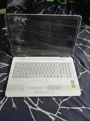 Laptop HP 15-Ra003nia 8GB Intel Core I5 HDD 1T