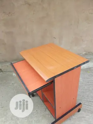 Computer Table