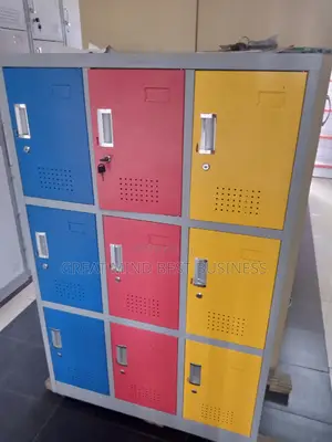 By 9 Workers Locker 5 Fit by 3