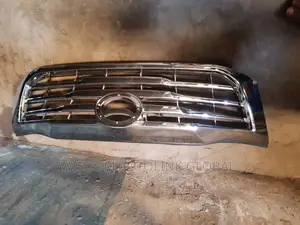 Front Grill for Toyota Hilux 2012 -2014 Shiny Type