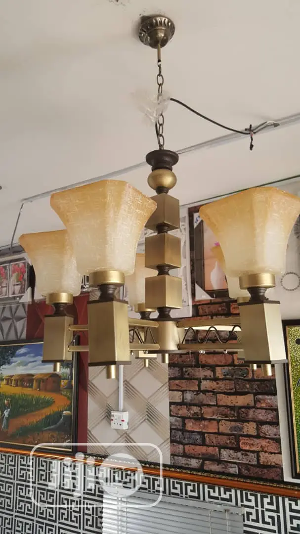 Dubai Chandelier Lighting