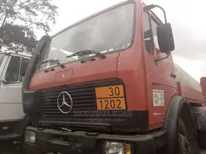 Mercedes Peddler Truck 12000 Litres