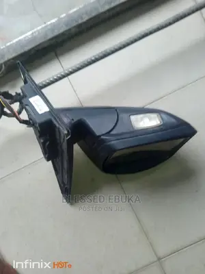 Range Rover Vogue 2008 Side Mirror