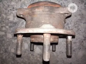 Wheel Hulb Hyundai Santafe