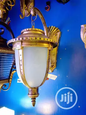Bronze Outdoor Pillar Light