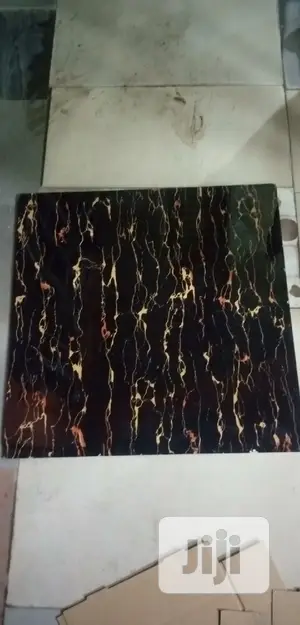 60x60 Floor Tiles (Porceline)