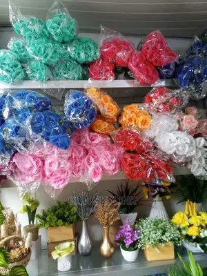 Bunches of Artificial Rose Flower