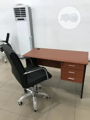 4ft Office Table and Chairs