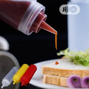Ketchup Dispenser