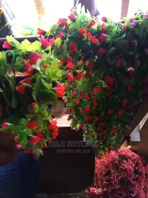 Artificial Wall Dropping Flower