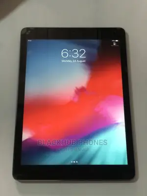 Apple iPad Air 32 GB Gray