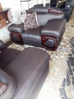 Well Foamed 7 Sitters Sofas