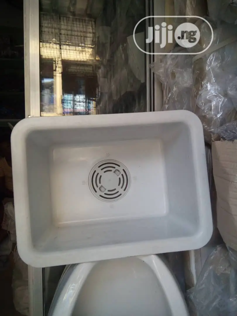 Plastic Washing Hand Basin