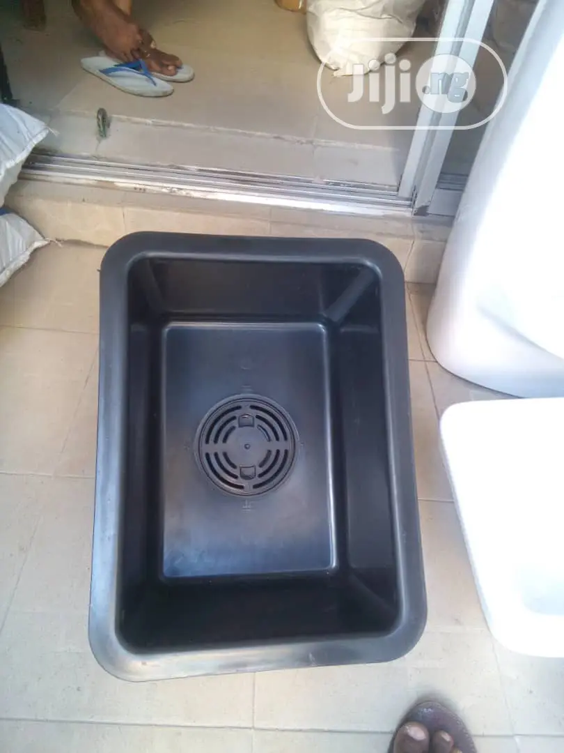 Plastic Washing Hand Basin