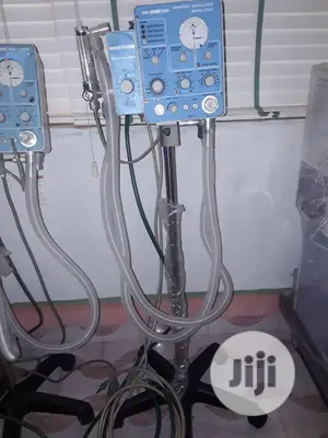 Newport E100i Ventilator