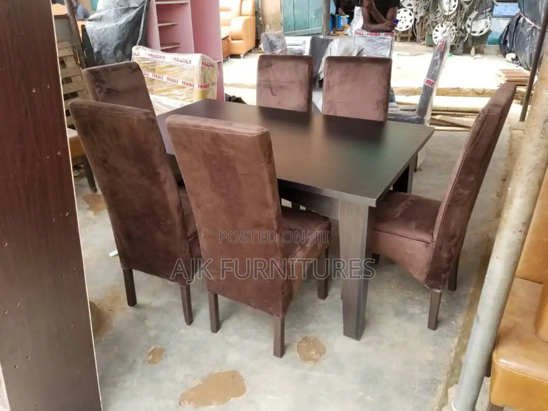 Unique Dinning Set