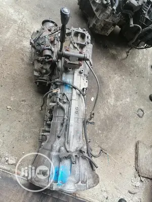 Gearbox for Toyota Land Cruiser Lexus LX470 Call or Whatsapp