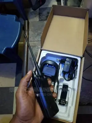 Motorola GP399 Vhf/Uhf Radio