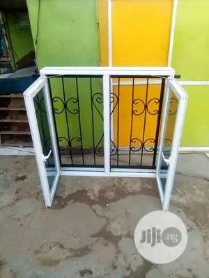 Aluminum Casement Window