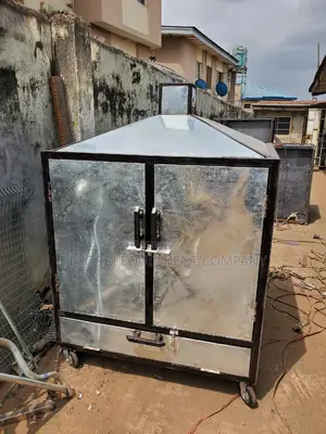 Fish Smoker For Fish Farmers (250pieces ×1 Kg Fish)