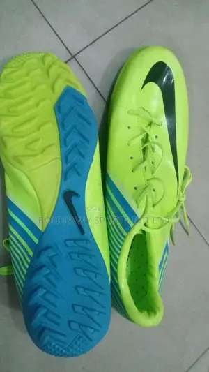 Nike Canvas Boot